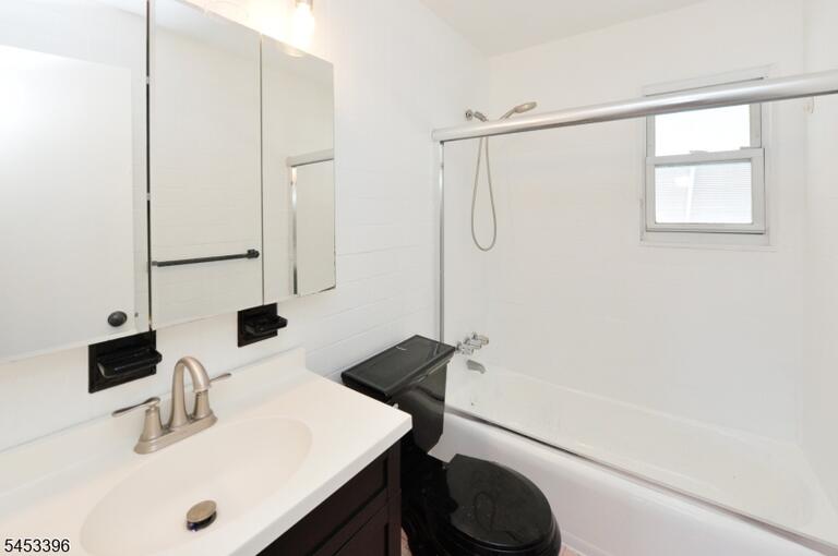 Property listing MLS 4046517 photo 7