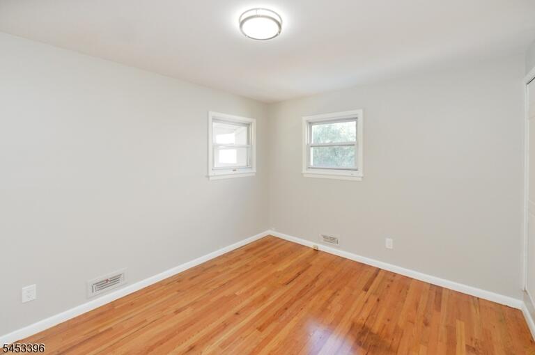 Property listing MLS 4046517 photo 8