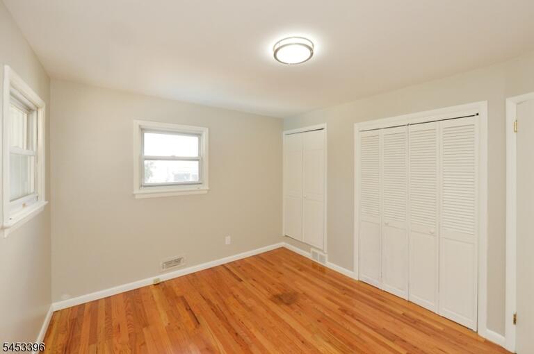 Property listing MLS 4046517 photo 9