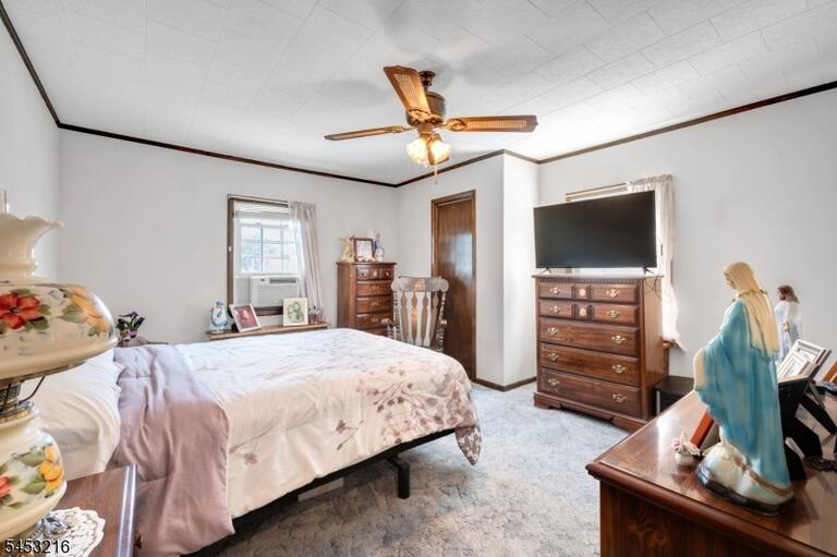 Property listing MLS 4046518 photo 15