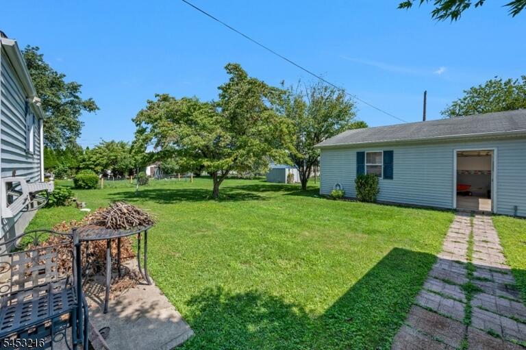 Property listing MLS 4046518 photo 24
