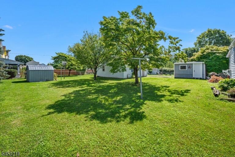 Property listing MLS 4046518 photo 25
