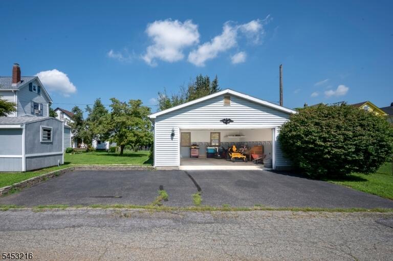 Property listing MLS 4046518 photo 28