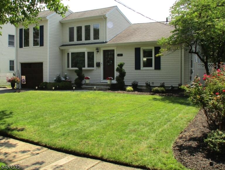 Property listing MLS 4046524 photo 29