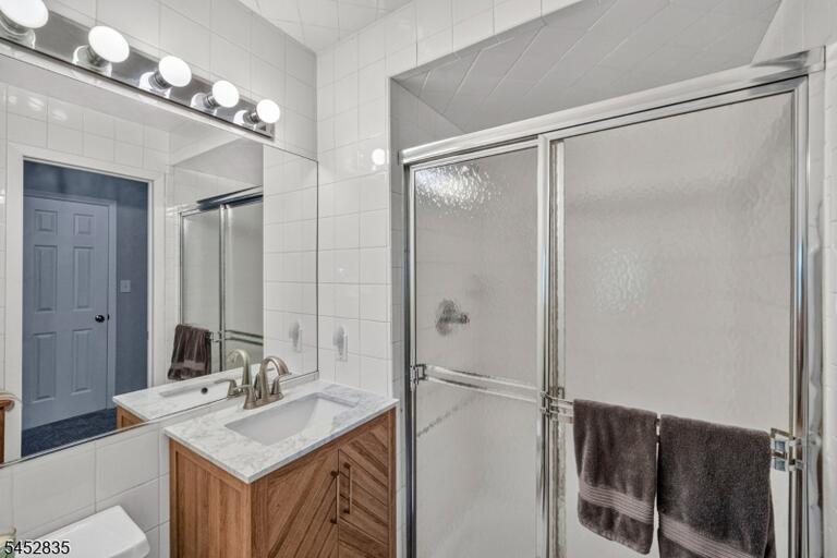 Property listing MLS 4046555 photo 30