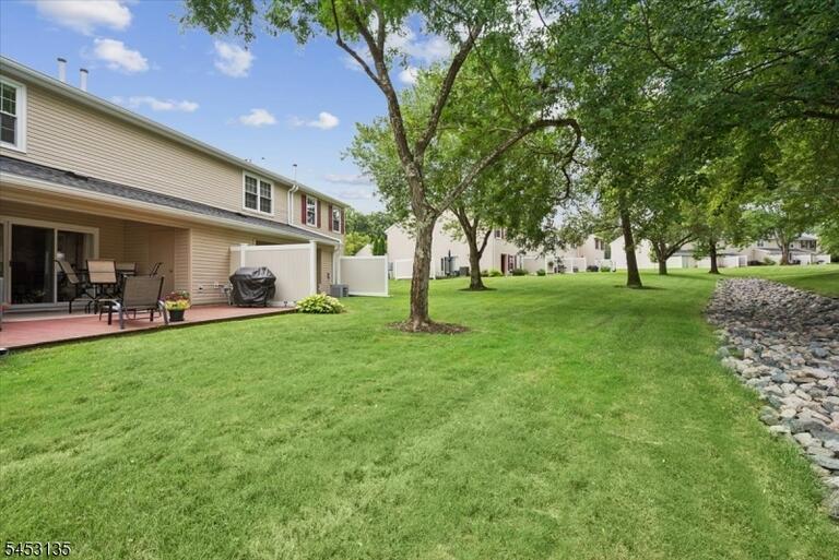 Property listing MLS 4046607 photo 28