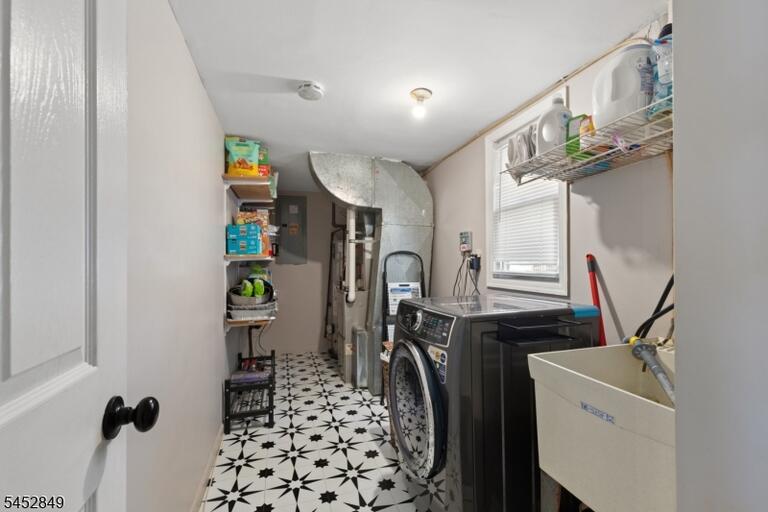 Property listing MLS 4046621 photo 16