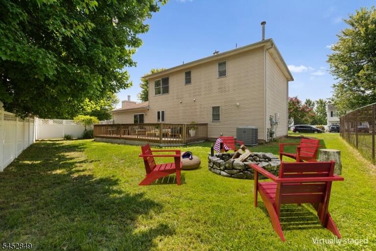 Property listing MLS 4046621 photo 26