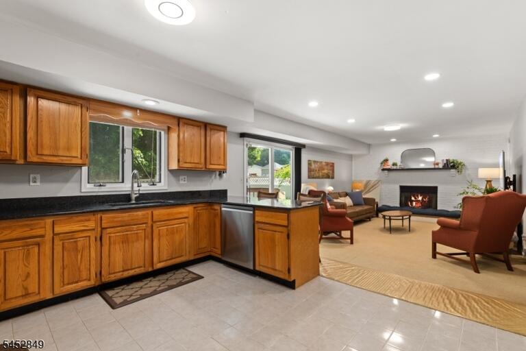 Property listing MLS 4046621 photo 9