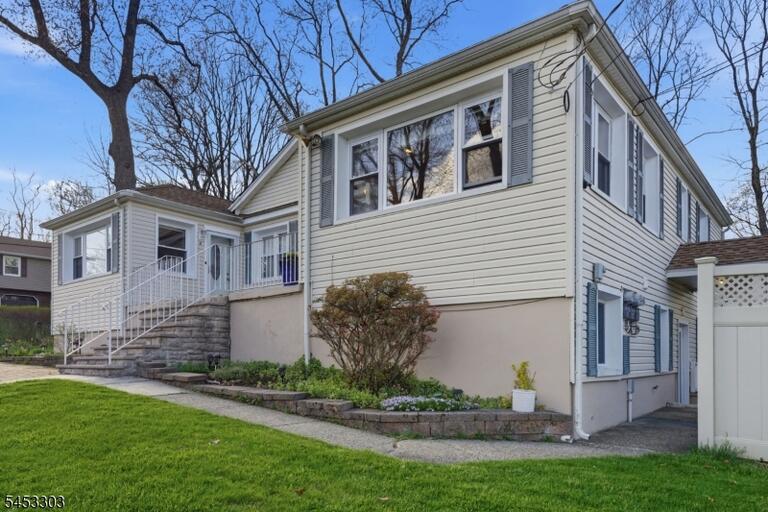 image-4046634-2.jpeg