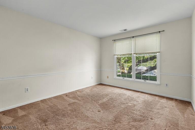 Property listing MLS 4046693 photo 25