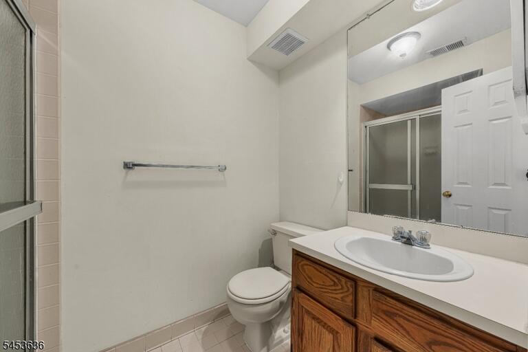 Property listing MLS 4046693 photo 28