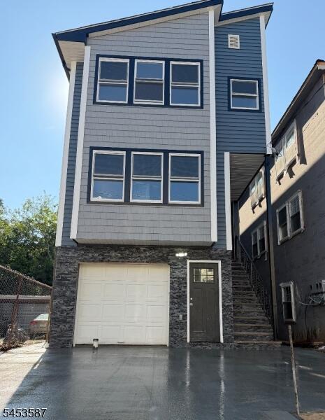 Property listing MLS 4046695 photo 1