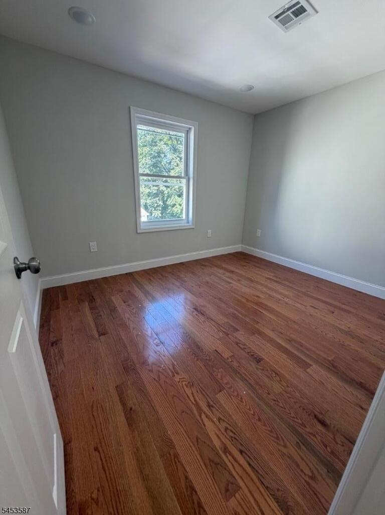 Property listing MLS 4046695 photo 7