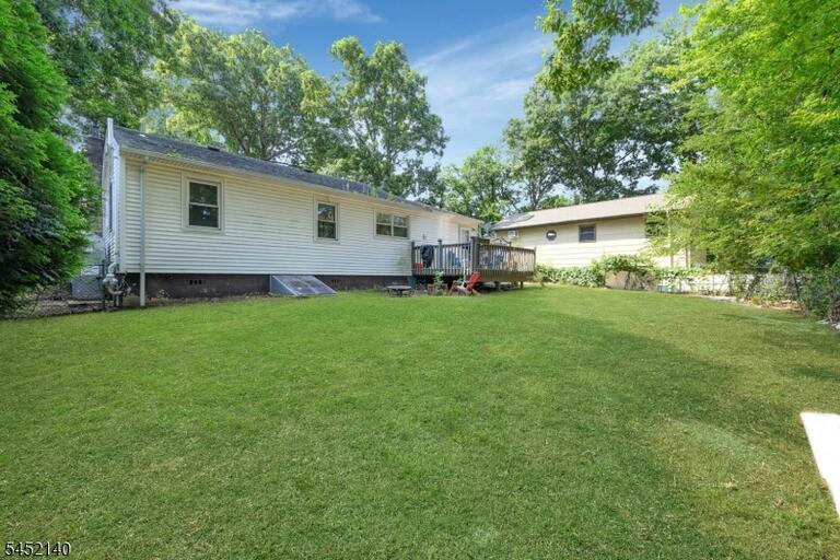 Property listing MLS 4046698 photo 8