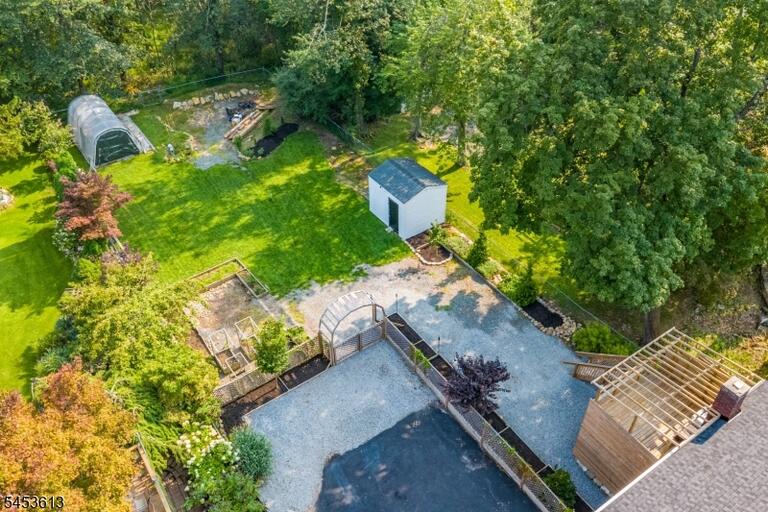 Property listing MLS 4046701 photo 30