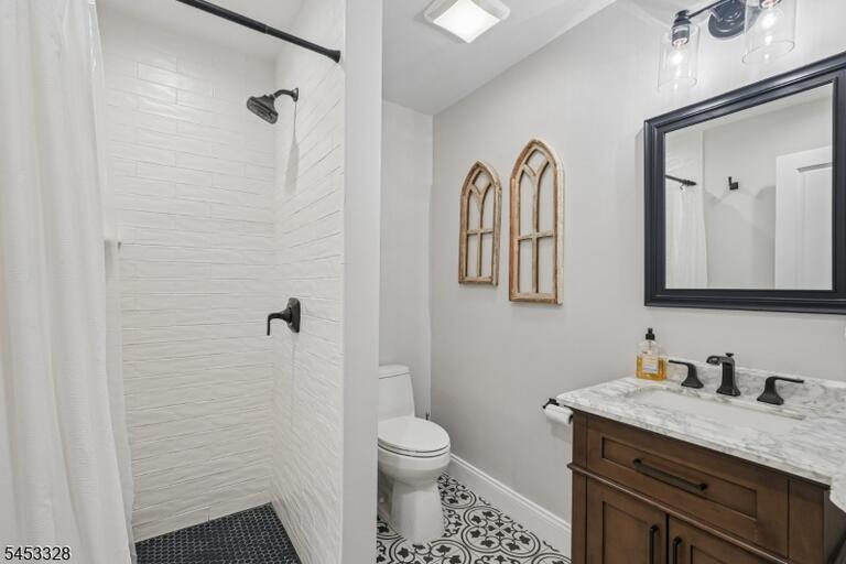 Property listing MLS 4046777 photo 28