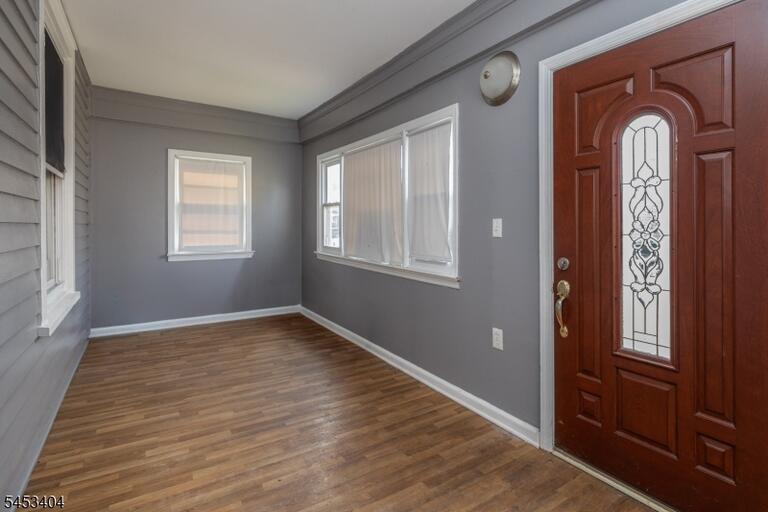 Property listing MLS 4046800 photo 2