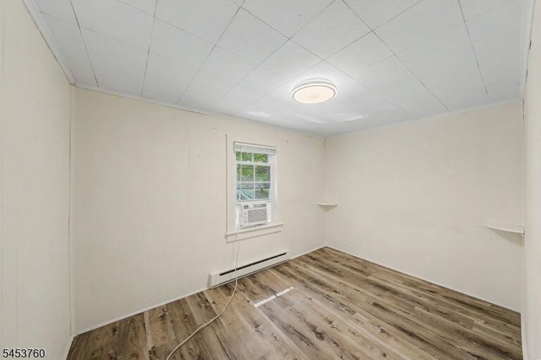 Property listing MLS 4046816 photo 15