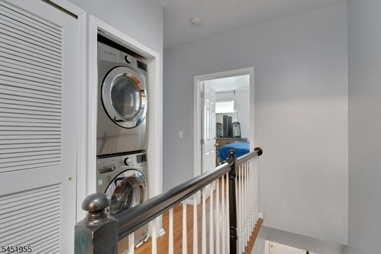 Property listing MLS 4046848 photo 31