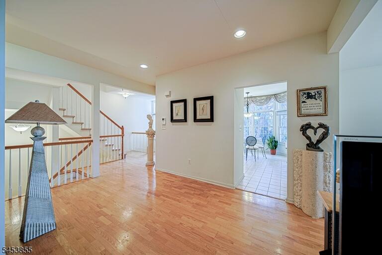 Property listing MLS 4046902 photo 12