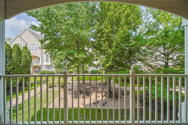 Property listing MLS 4046902 photo 32