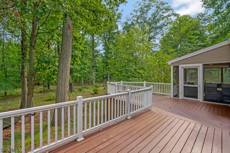 Property listing MLS 4046904 photo 33