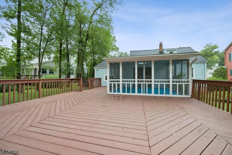 Property listing MLS 4046927 photo 11