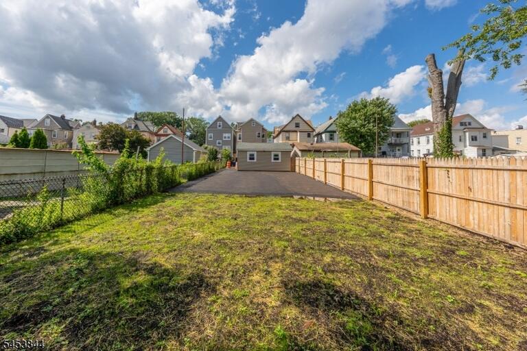 Property listing MLS 4046965 photo 16