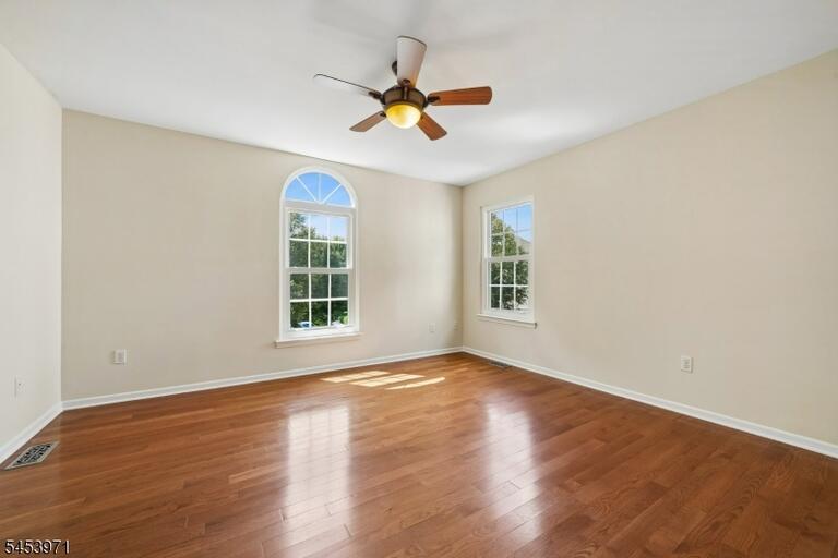 Property listing MLS 4046986 photo 23