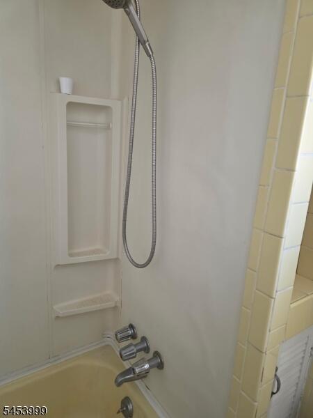 image-4047003-15.jpeg