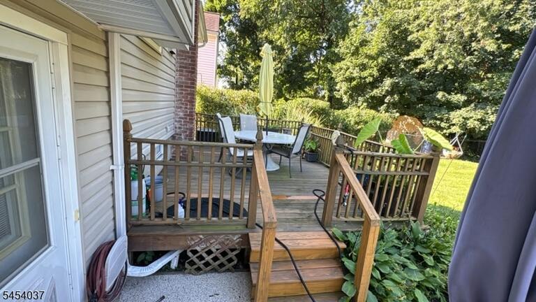 Property listing MLS 4047040 photo 33