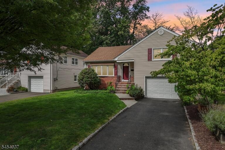 Property listing MLS 4047040 photo 41