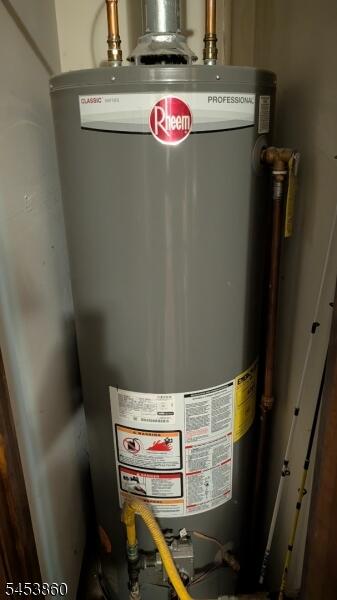 image-4047105-12.jpeg