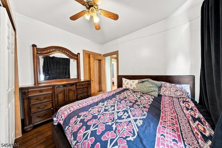 Property listing MLS 4047113 photo 11
