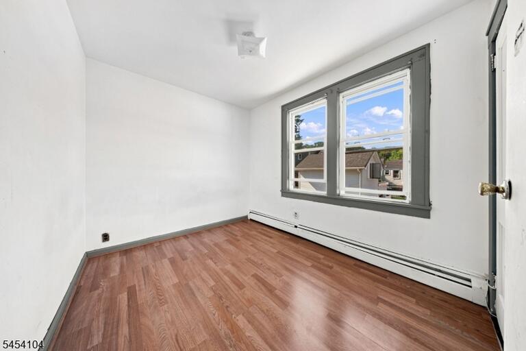 Property listing MLS 4047113 photo 18