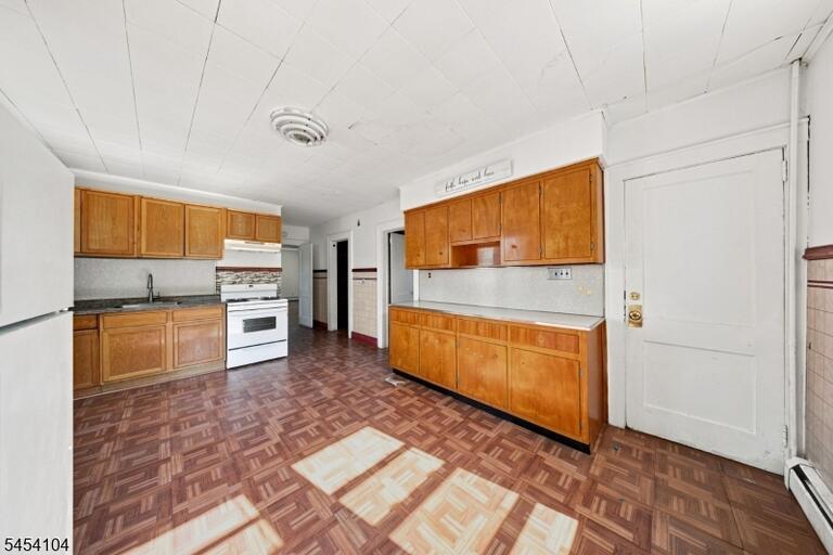 Property listing MLS 4047113 photo 24