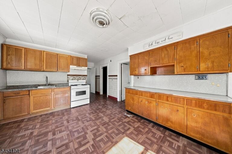 Property listing MLS 4047113 photo 26