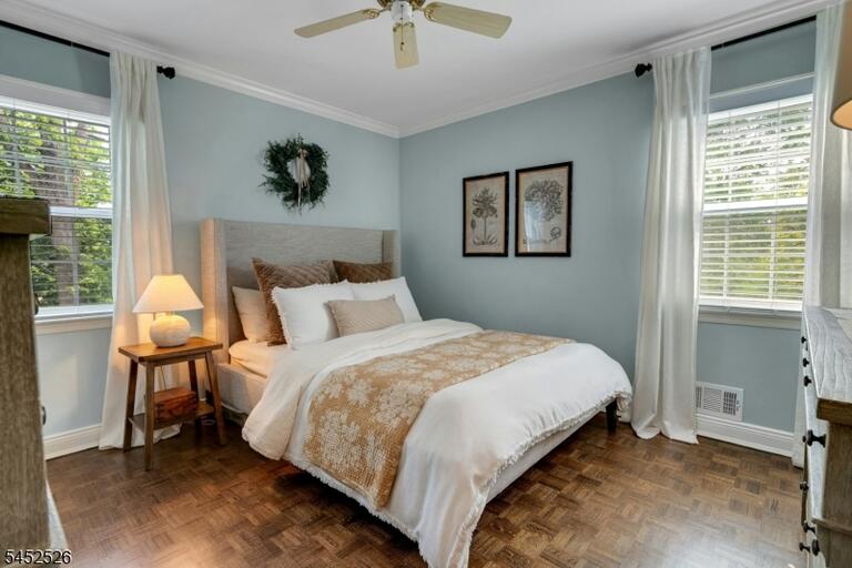 Property listing MLS 4047184 photo 25