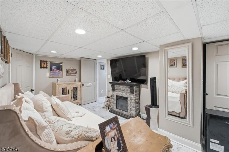 Property listing MLS 4047214 photo 24