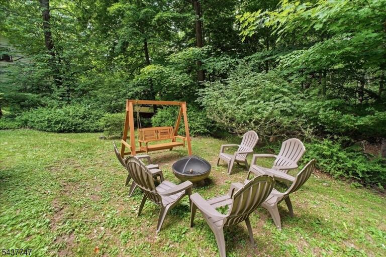 Property listing MLS 4047214 photo 30