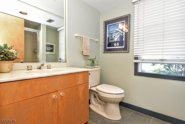 Property listing MLS 4047217 photo 19