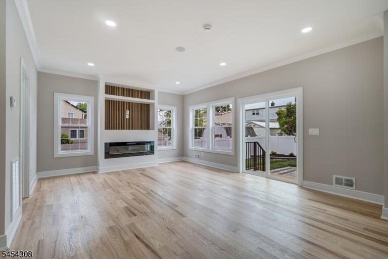 Property listing MLS 4047242 photo 7