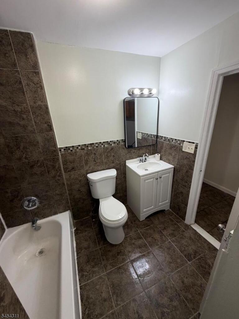 Property listing MLS 4047247 photo 14