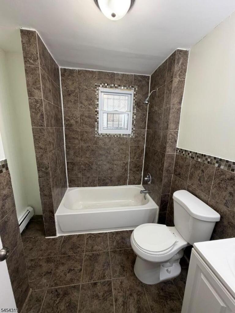 Property listing MLS 4047247 photo 15