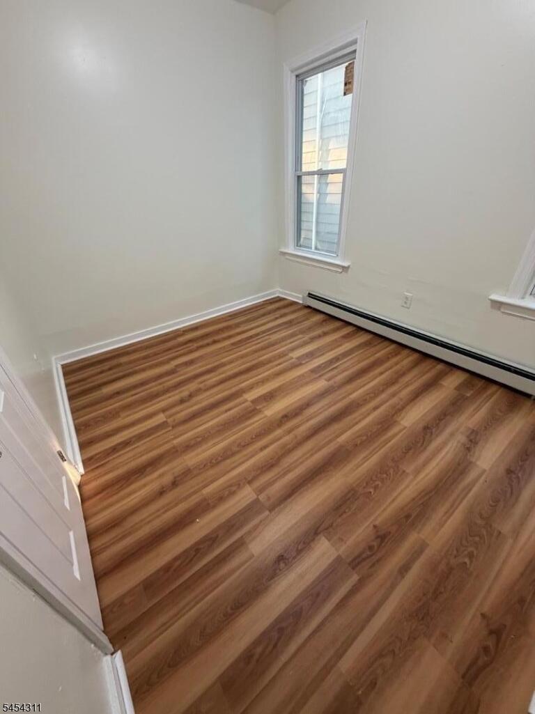 Property listing MLS 4047247 photo 8