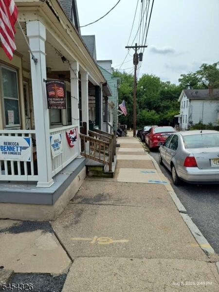 image-4047249-12.jpeg