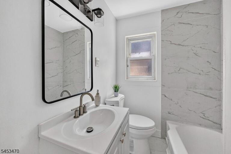 Property listing MLS 4047276 photo 30