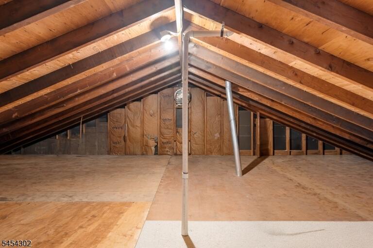 Property listing MLS 4047280 photo 23