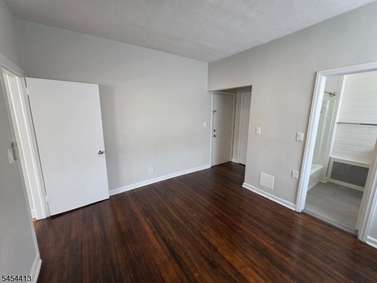 Property listing MLS 4047321 photo 10
